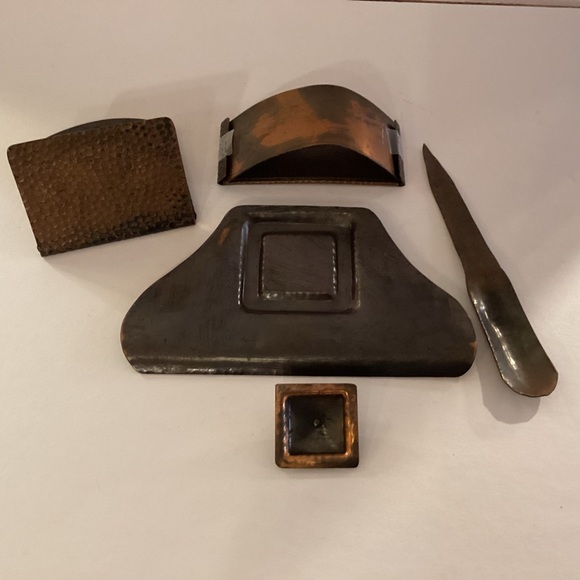 Vintage Hammered Copper4 piece Desk Set. - Picture 6 of 8